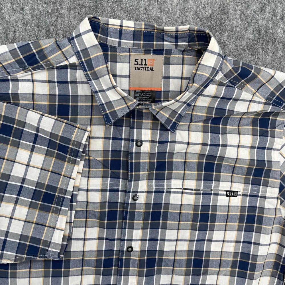 5.11 Tactical Shirt Mens XL Blue Plaid Short Sleeve Snap Front Button Down